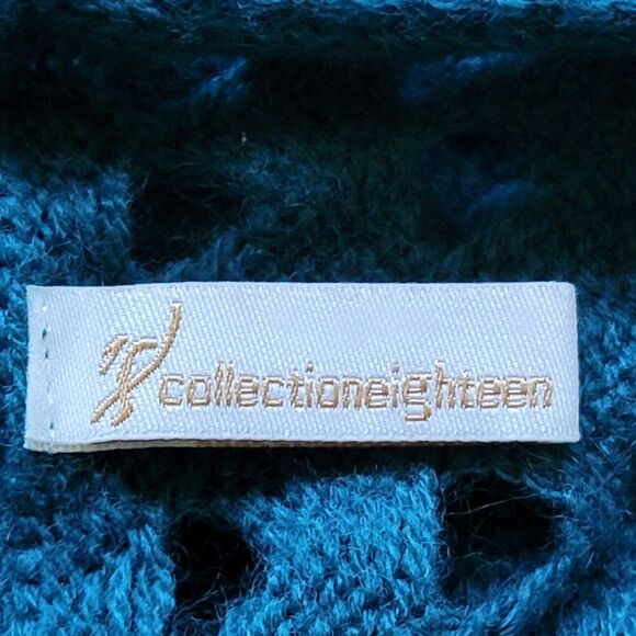 Green Infinity Scarf Sweater Knit 60x16 Fall Winter Lightweight Soft Minimalist - Picture 3 of 4